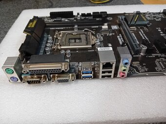 GIGABYTE GA- H110 D3A - 2