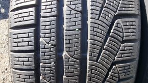 Zimní pneu 245/40/18 Pirelli - 2