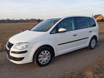 VW Touran 1.9 Tdi 66kw Conceptline, 7 Míst - 2