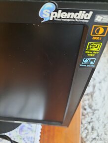 Monitor ASUS - 2