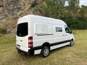 Obytný Mercedes Sprinter 313cdi čtyřmístný - 2