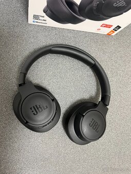 JBL Tune 770NC + krabice, záruka 12/2026 - 2