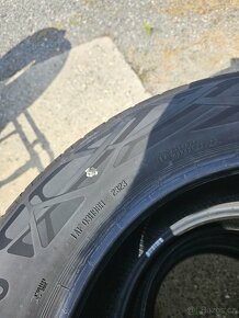 Letní pneu 215/60R17 CONTINENTAL - 2