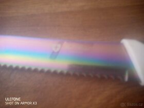 Duhový nůž - 2