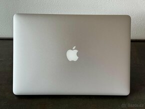 Macbook pro 15” 2015 i7, 16gb, 128gb ssd - bílé fleky v disp - 2