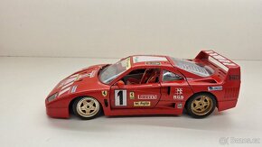 1:18 FERRARI F40 No. 1 - 2