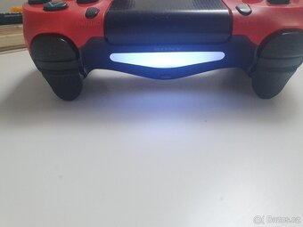 SONY Dualshock 4 ovladač červený - 2