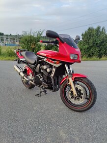 Yamaha FZS 600 Fazer - 2