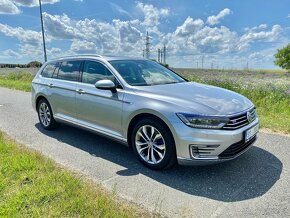 Volkswagen Passat 1.4 GTE Highline, PANO, Plug-in-Hybrid - 2