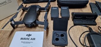 DJI Mavic Air Fly More Combo - 2