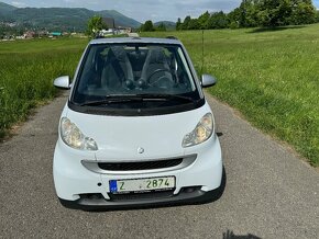 Prodám Smart 451cabrio 1,0 52 kW provoz 2008 110 t km - 2