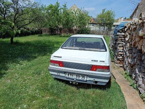 Peugeot 405 GLI 1.6 benzín - 2