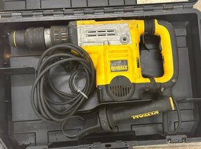 DeWALT D25601 QS - Kombinované kladivo v Top stavu - 2