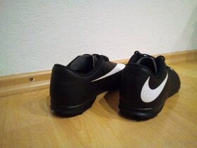 Kopačky Nike Bravata vel.36.5 - 2