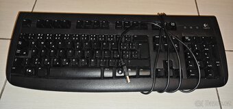 Klávesnice Logitech a myš HP - 2