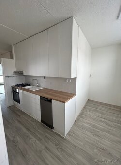 Pronájem byt 3+1 Třebíč, Horka - Domky, 74 m2, balkon, sklep - 2