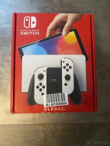 Nintendo Switch OLED + hra Super Mario Odyssey - 2