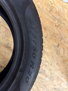 Pirelli Scorpion Winter 275/50 R20 téměř nové - 2