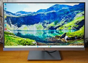 ⎚ 24" IPS HP E243 profi monitor s pivotem - 2