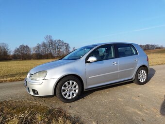 Volkswagen Golf V 1.9 TDI 77 KW - 2