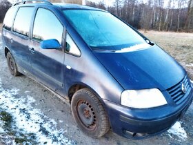 Prodám díly z Volkswagen Sharan 1.9tdi 85KW - 2