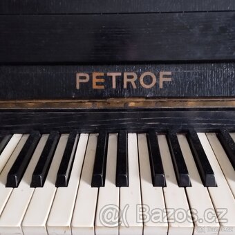 PRODÁM pianino Petrof - 2