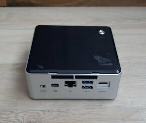 HP mini PC Intel i3-5005U nejde zapnout - 2