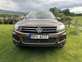 Volkswagen Touareg V8 4.2 TDI automat - 2