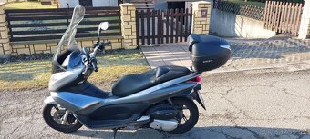 Prodám Hondu PCX 125 rok 2013 - 2