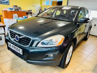 VOLVO XC 60 2.4 D 120 kW 6 RYCHLOSTÍ 4x4 PUVOD ČR - 2