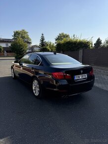 BMW f10 528i / 530i  FULL VÝBAVA - 2