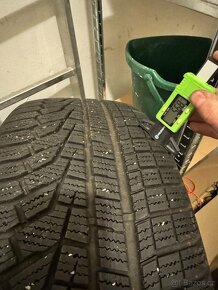 HANKOOK W320 ICEPT EVO2 225/45 R 18 91H - 2