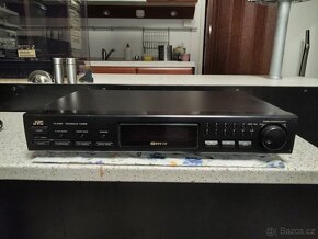 JVC tuner FX 572R - 2