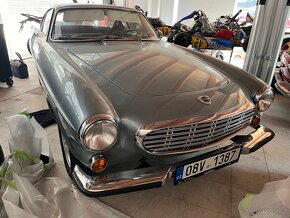 Volvo P1800S po renovaci - TOP - 2