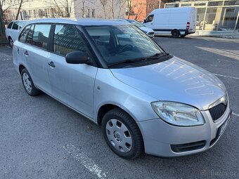 Pronájem vozu na rozvoz - Škoda Fabia Combi II - 2