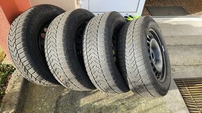 Plechové disky + zimní pneu 215/65 R17 - 2