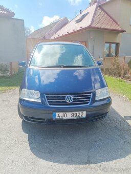 Volkswagen Sharan 2.0 TDI - 2