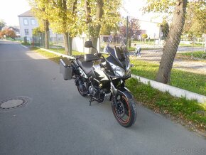 SUZUKI DL 650 V-Strom – 2011 - 2