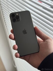 iPhone 11 Pro 64GB - 2