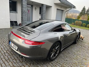 Porsche 911 Carrera 4S 2013 - 2