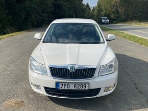 Škoda Octavia II 2.0 TDI DSG - 2