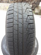 ZIMNÍ PNEU PIRELLI SOTTOZERO -- 225/55/R17" -- 2X - 2