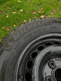 Michelin AGILIS ALPIN 215/65 R16 C - 2