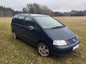 Volkswagen Sharan 2.0 Benzin - 2