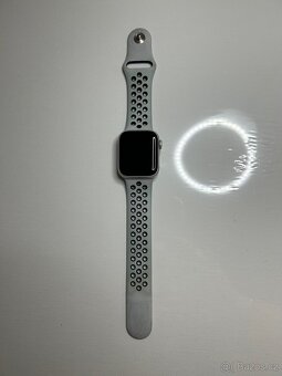 Apple Watch NIKE SE 40mm - 2