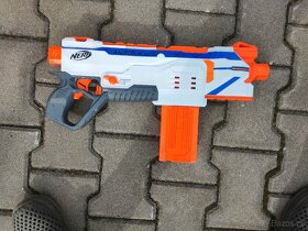 Nerf n-strike - 2