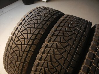 Zimní pneu Vranik 215/65R16 - 2