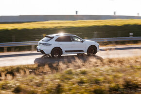 Porsche Macan GTS Sport Chrono, 2023, v záruke, SR auto, DPH - 2