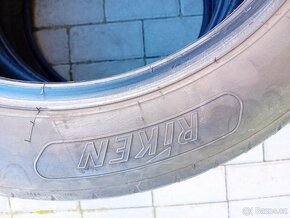 Pneu 225/50 R17 letní, 2x,4mm - 2