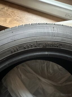 Pneu TOYO 225/55/19 - 2